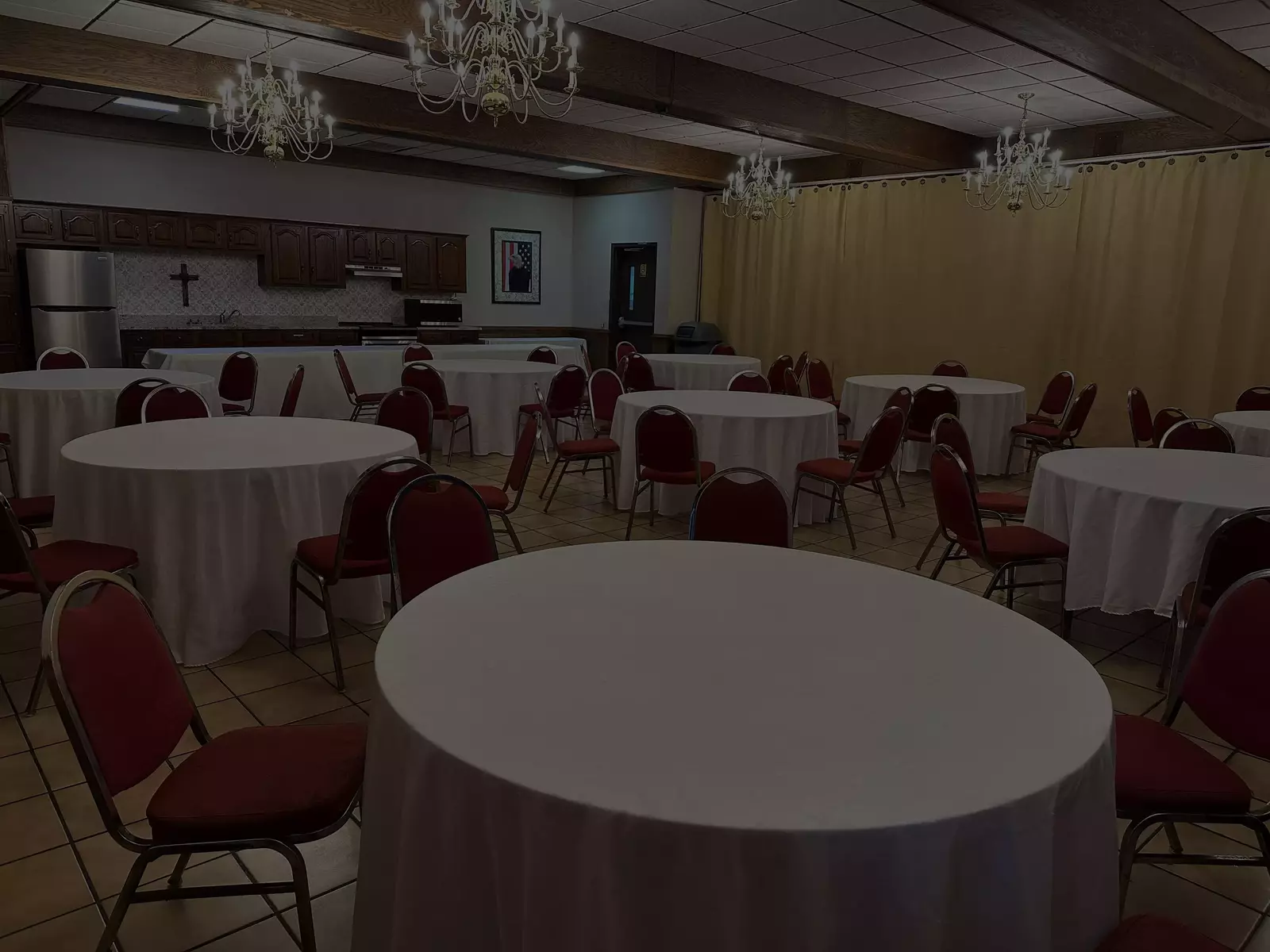 meeting room inside Sidney James Mountain Lodge