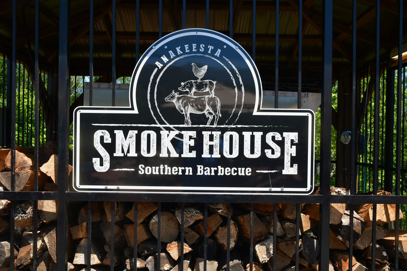 smokehouse at anakeesta