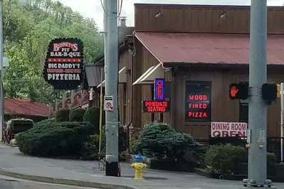 bennetts bbq in gatlinburg